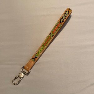 CONSUELA NWOT AZTEC LARGE WRISTLET TAN LEATHER